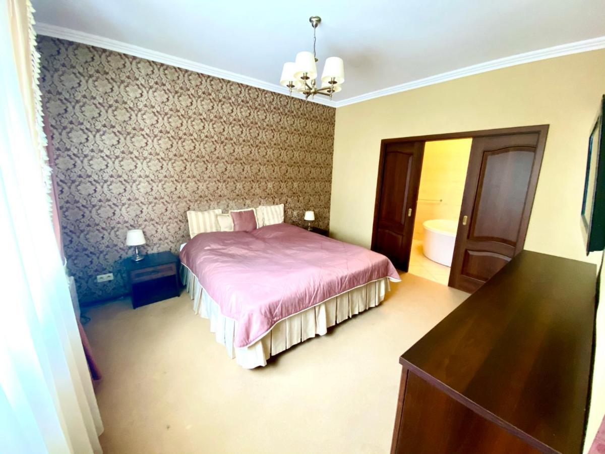 Przy Debach Hotel Stargard Szczeciński Kültér fotó